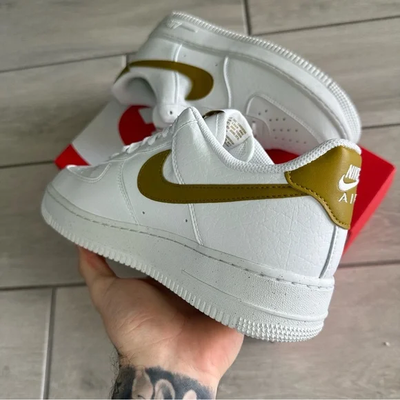 NIKE AIR FORCE 1 LOW WHITE TAN - Picture 3 of 4